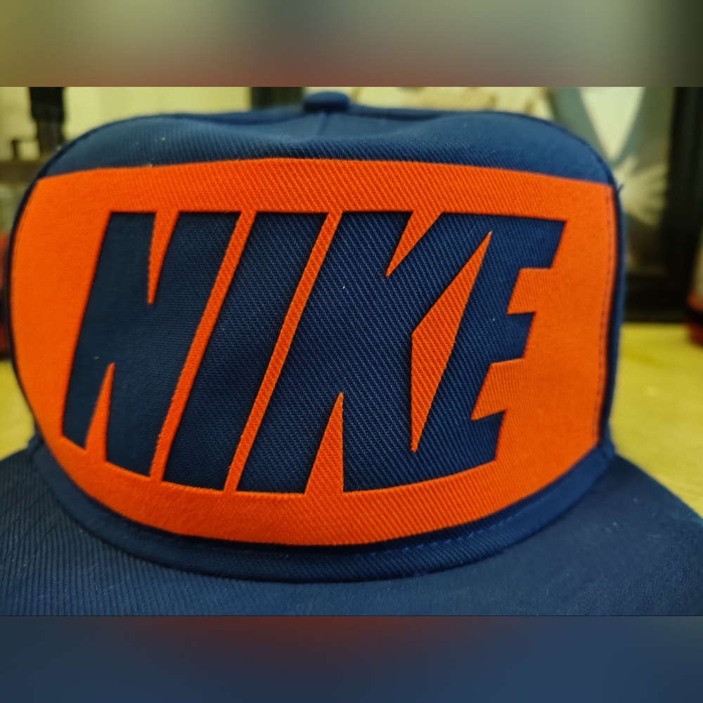 NIKE TRUE Large Logo Logic Snapback Cap Royal Blue & Neon Orange - Rare - Picture 2 of 7